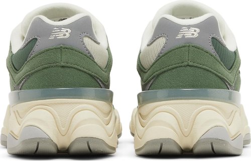 New Balance 9060 Big Kid 'Nori'