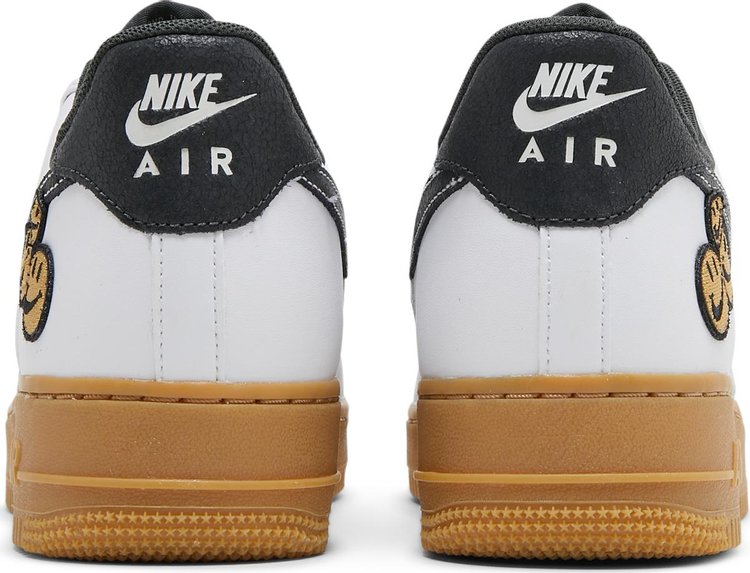 Smile nike best sale air force 1